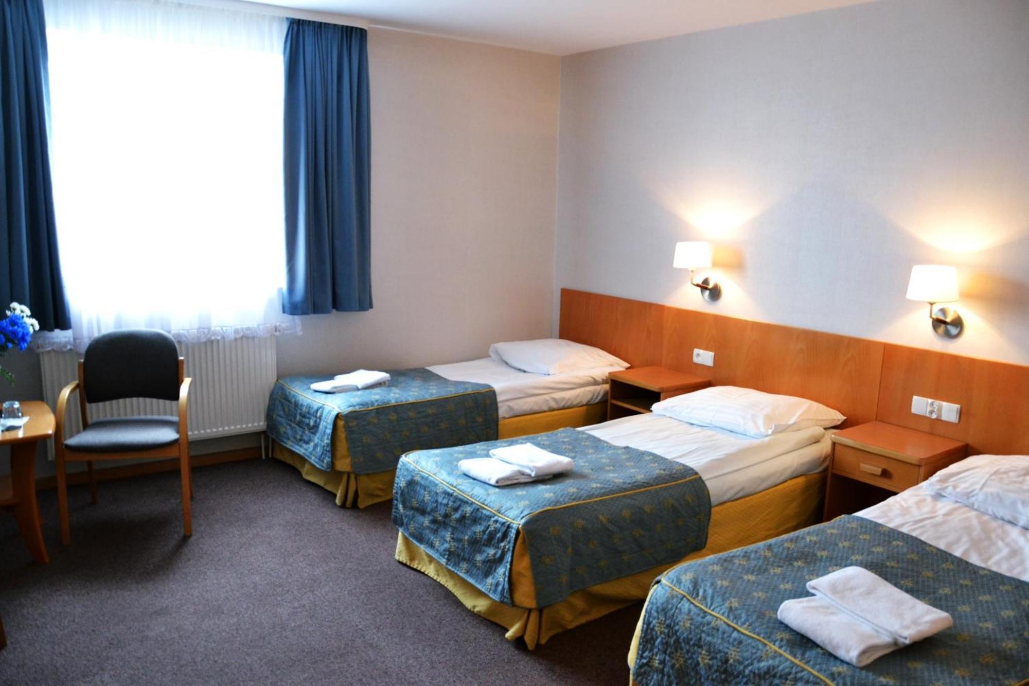 Hotel Orlik Plonsk Room photo